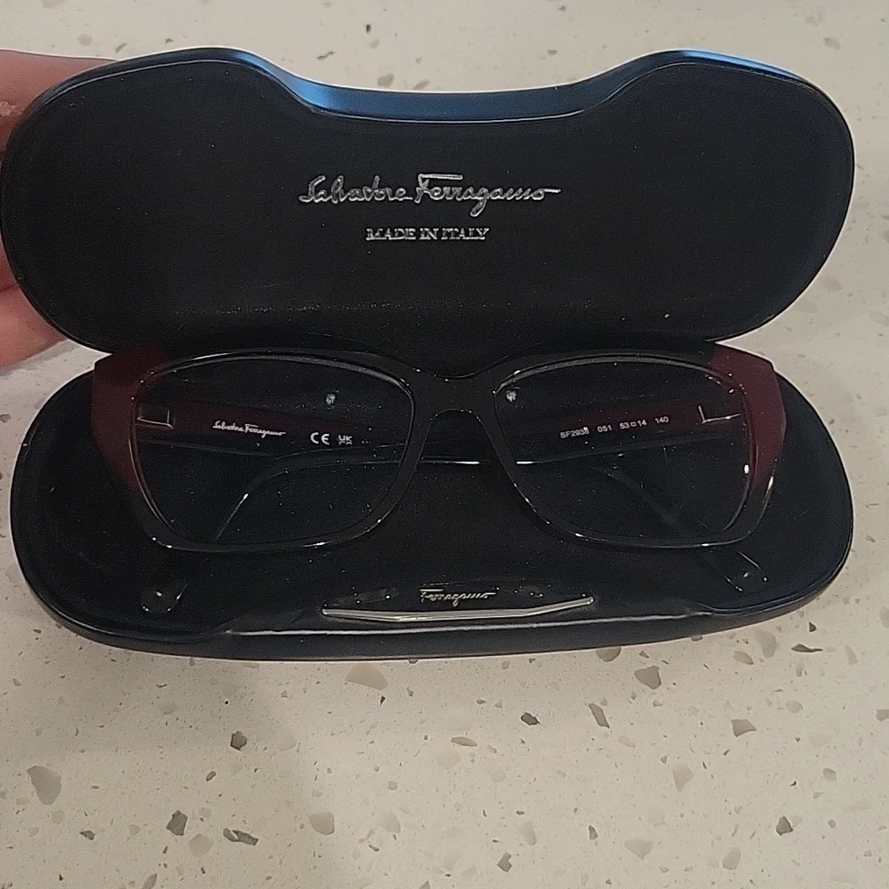 Salvatore Ferragamo SF2938 051